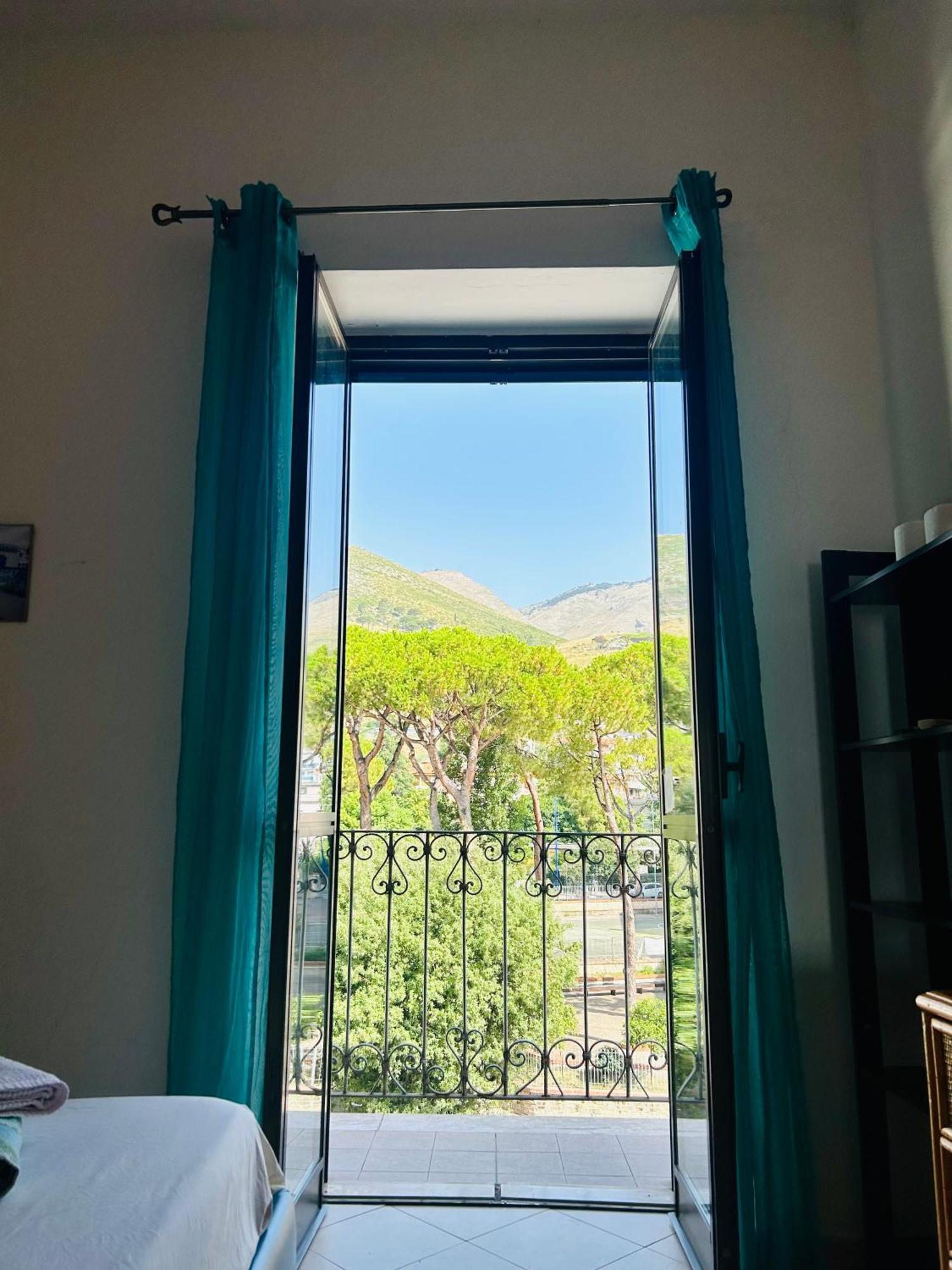 Casa Vacanze Torre Di Mola Formia Zewnętrze zdjęcie