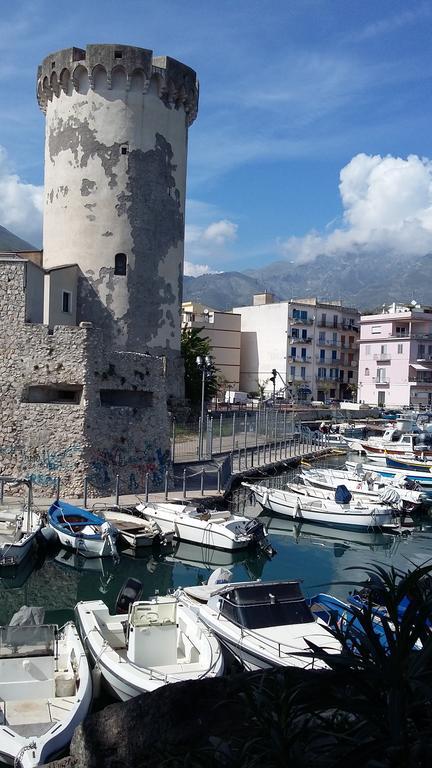 Casa Vacanze Torre Di Mola Formia Zewnętrze zdjęcie